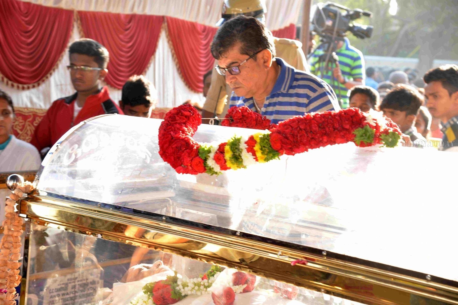 Kannada Kashinath Passes Away, Celebs Pays Condolences Photos | Picture 1559910