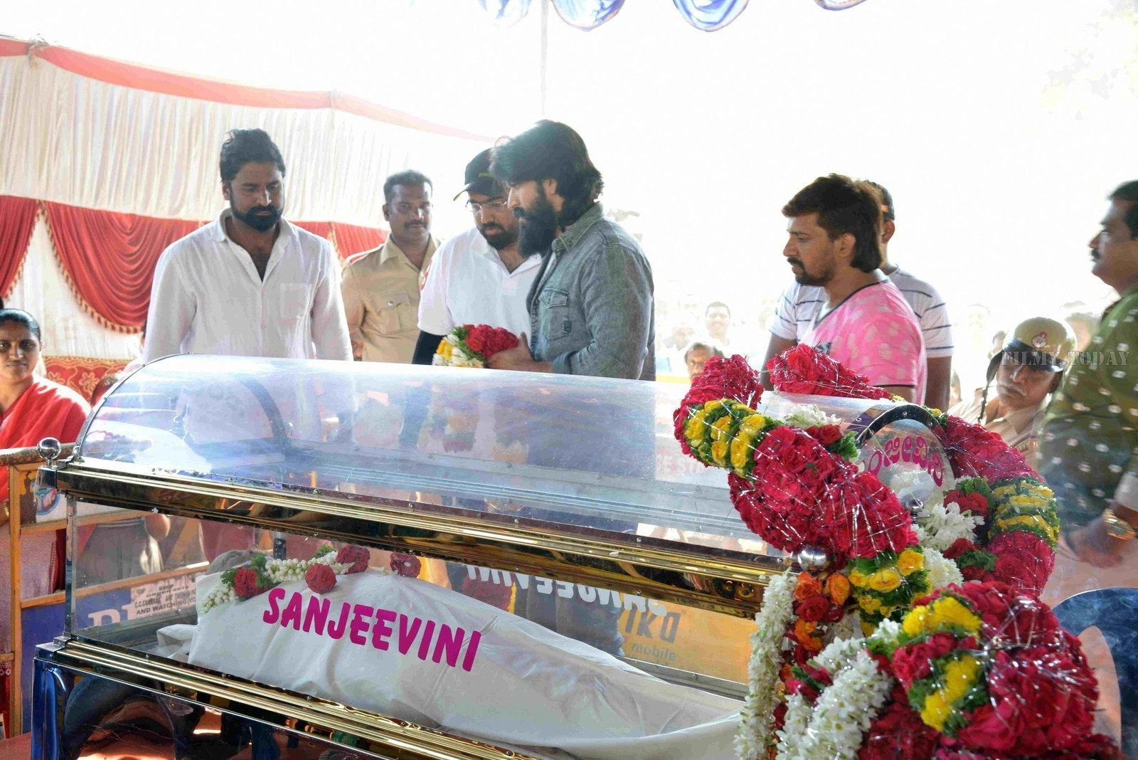 Kannada Kashinath Passes Away, Celebs Pays Condolences Photos | Picture 1559877