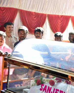 Kannada Kashinath Passes Away, Celebs Pays Condolences Photos | Picture 1559862