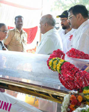Kannada Kashinath Passes Away, Celebs Pays Condolences Photos | Picture 1559871