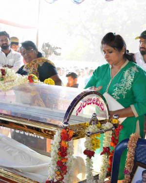Kannada Kashinath Passes Away, Celebs Pays Condolences Photos | Picture 1559889