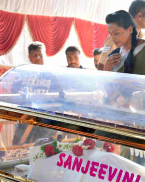 Kannada Kashinath Passes Away, Celebs Pays Condolences Photos | Picture 1559891