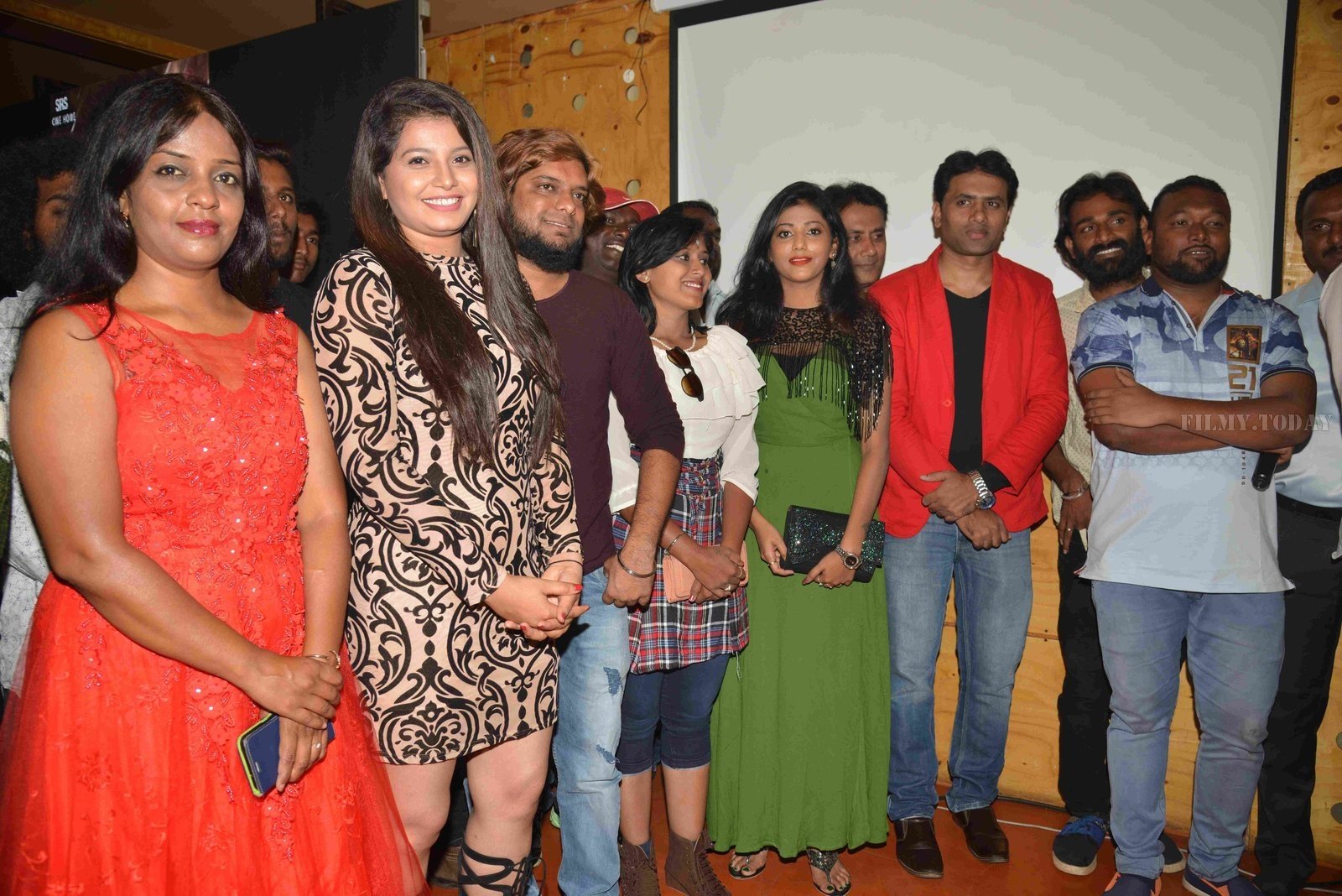 Ondu Dina Ondu Kshana Film Pooja and Press Meet Photos | Picture 1587320