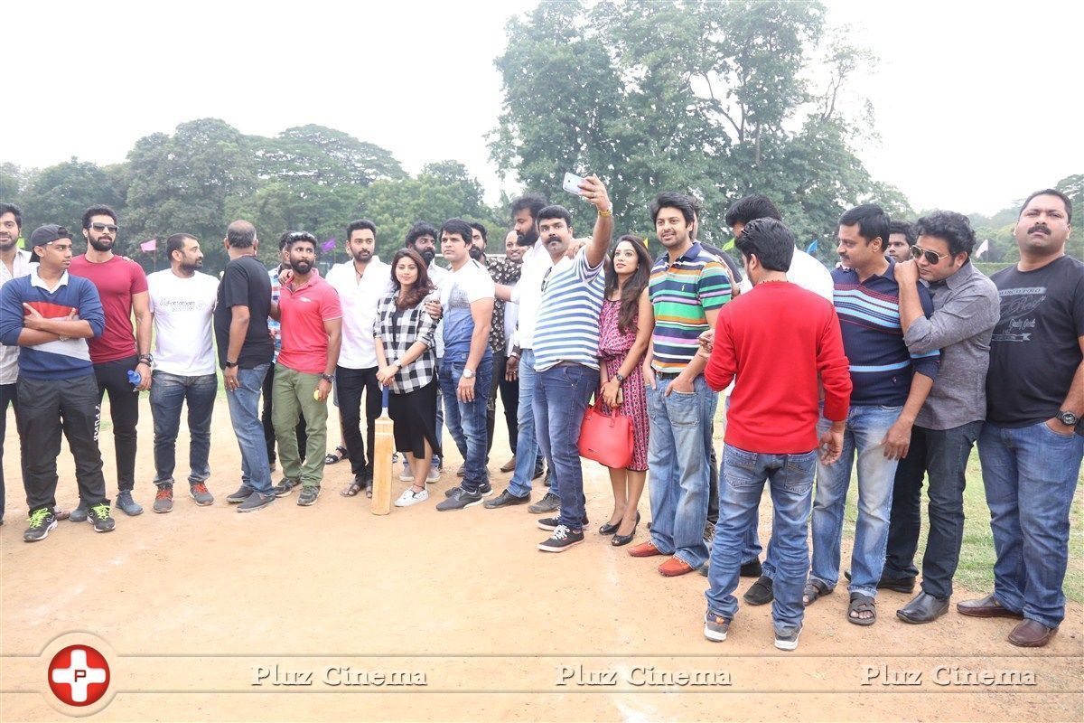 Celebrities Gathering Cause Cricket Event For HIV Affected Children Photos | Picture 1446343