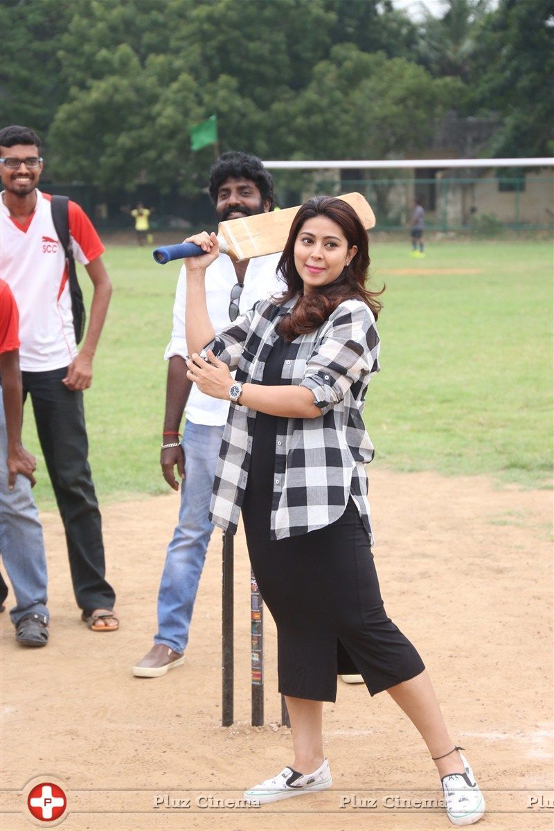 Celebrities Gathering Cause Cricket Event For HIV Affected Children Photos | Picture 1446342
