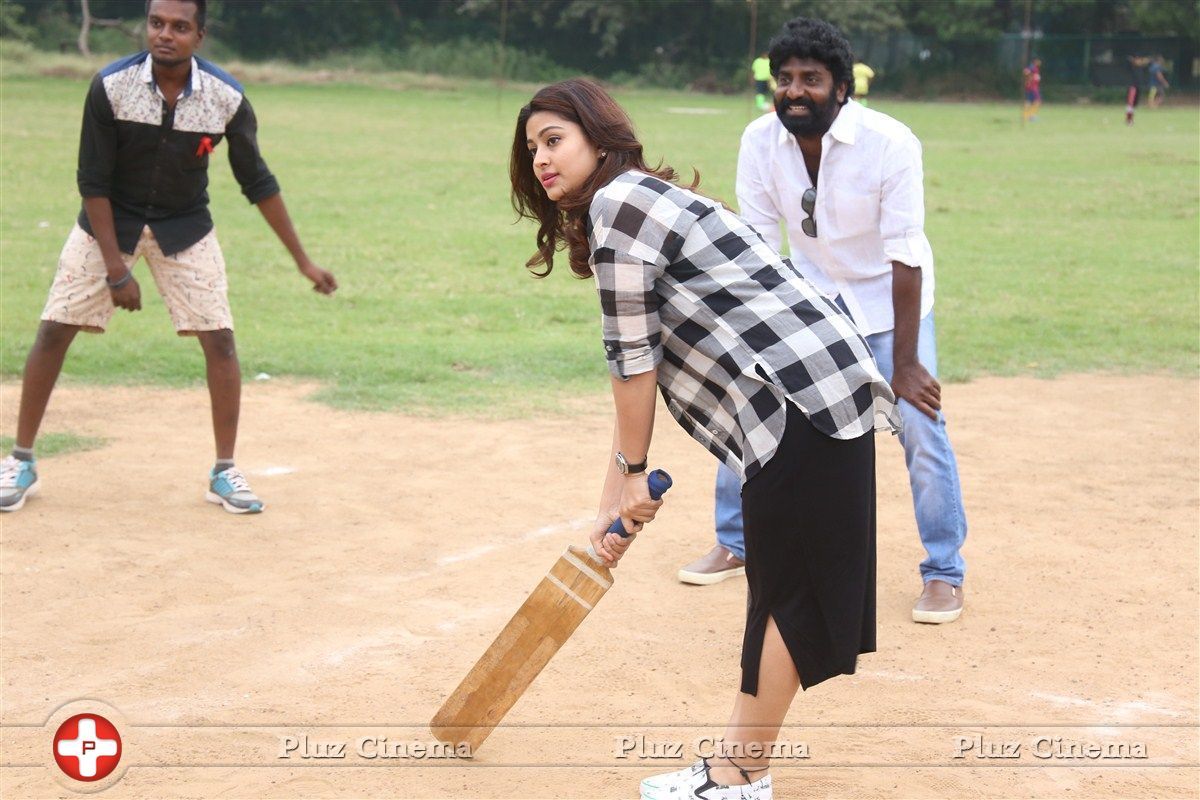 Celebrities Gathering Cause Cricket Event For HIV Affected Children Photos | Picture 1446339