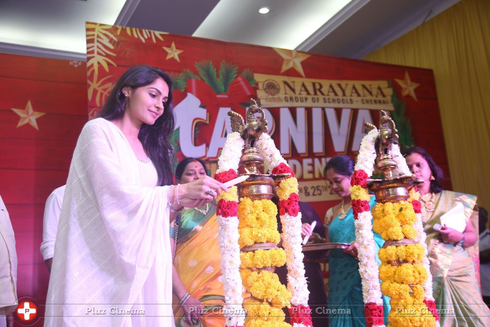 Andrea Inaugurates The Great Carnival of Narayana Group of Schools Photos | Picture 1454254