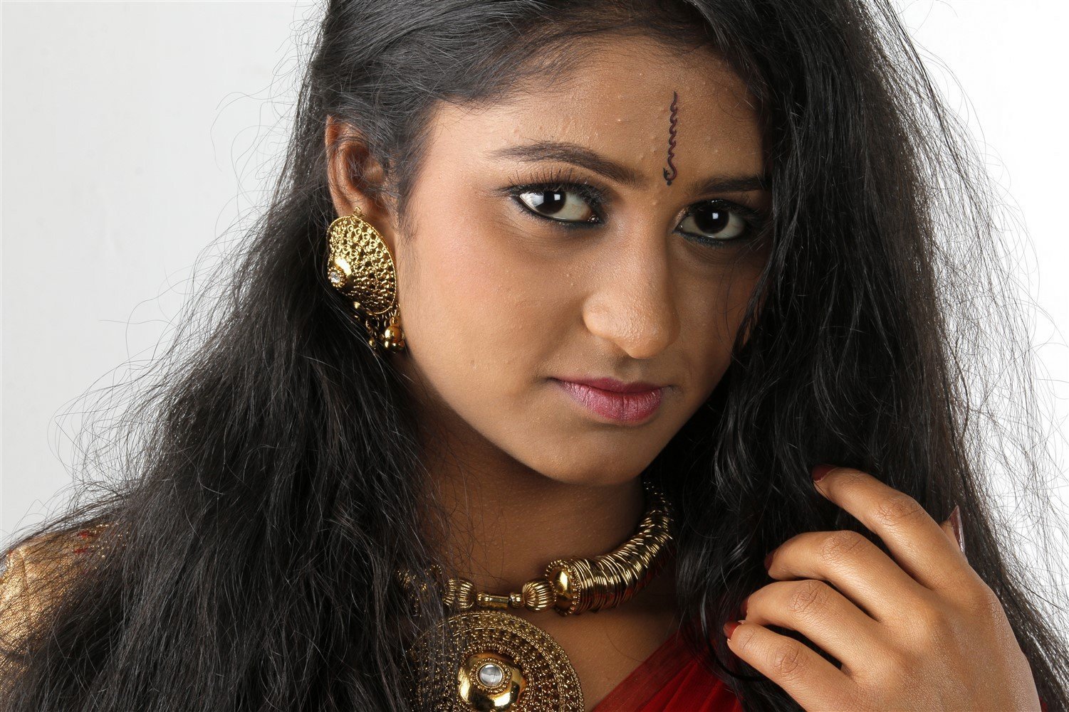 Actress Gayathri Kannan New Photoshoot | Picture 1523512