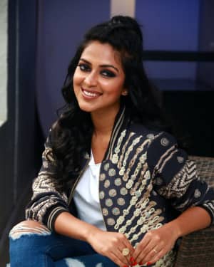 Actress Amala Paul During Thiruttu Payale 2 Promotion Photos | Picture 1550415