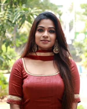 Leesha Eclairs - Eedili Tamil Movie Pooja and Launch Photos | Picture 1551778