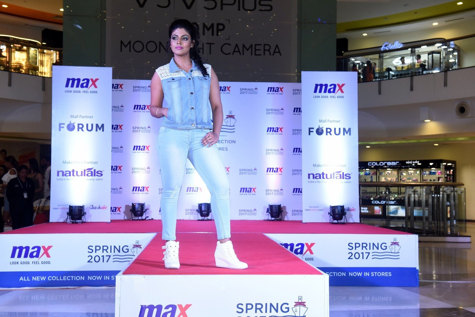 Iniya Launches Max Spring 2017 Collection With A Fashion Show at Forum Vijaya Mall Photos | Picture 1472083