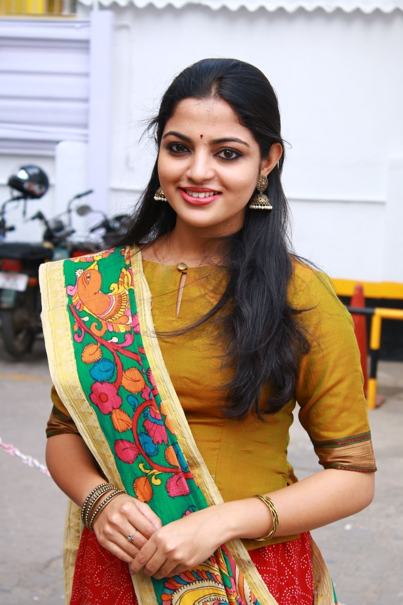 Actress Nikhila Vimal Looking Beautiful at Panjumittai Movie Audio Launch Stills | Picture 1473054
