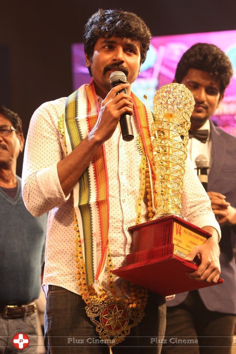 Sivakarthikeyan - MGR Sivaji Academy Awards Function 2016 Photos | Picture 1456487