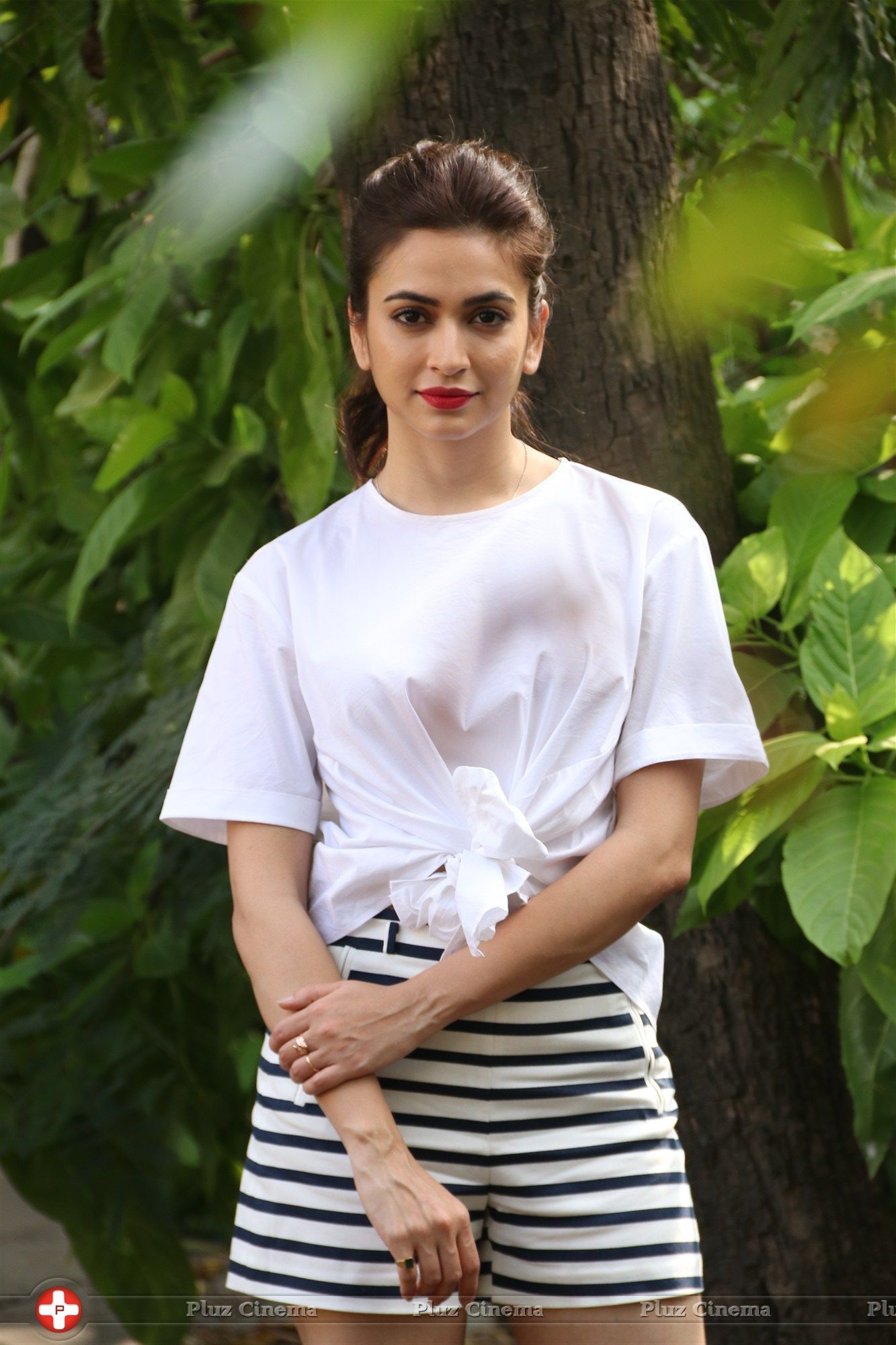 Kriti Kharbanda Poses in Hot Outfit before Bruce Lee Press Meet Photos | Picture 1457036