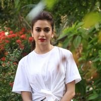 Kriti Kharbanda Poses in Hot Outfit before Bruce Lee Press Meet Photos | Picture 1457059