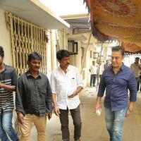 Celebs Paying Last Respects to Actor Chandra Haasan wife Githamani Photos | Picture 1457660