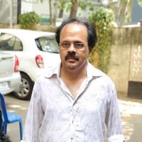 Crazy Mohan - Celebs Paying Last Respects to Actor Chandra Haasan wife Githamani Photos | Picture 1457634