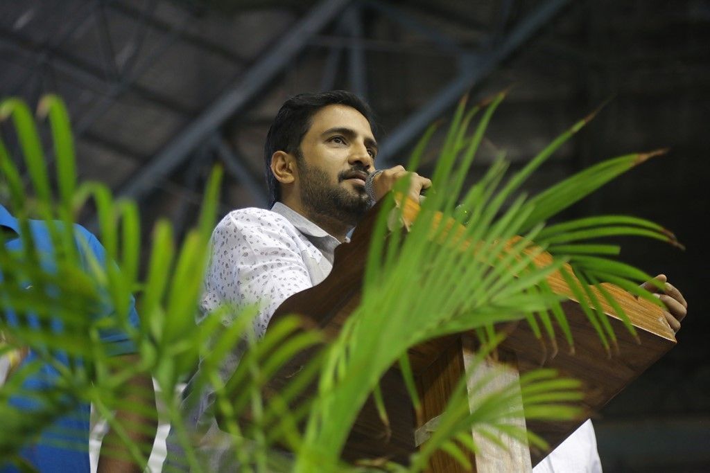 Santhanam at Inter-Orphan Sports Meet Initiated by Madras West Round Table 10 Photos | Picture 1463768