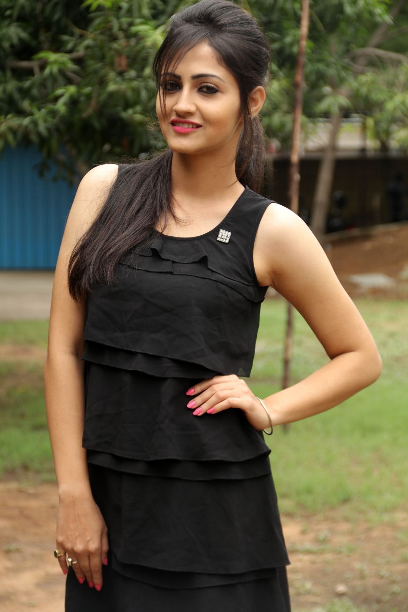 Sonal Singh at Koothan Movie Shooting Spot | Picture 1510110
