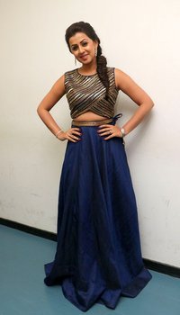 Nikki Galrani at Maragadha Naanayam Movie Thanks Giving Meet | Picture 1510593