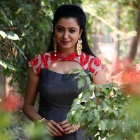 Actress Nisha Krishnan Photos at Inayathalam Audio Launch | Picture 1480991