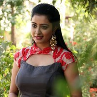 Actress Nisha Krishnan Photos at Inayathalam Audio Launch | Picture 1481005