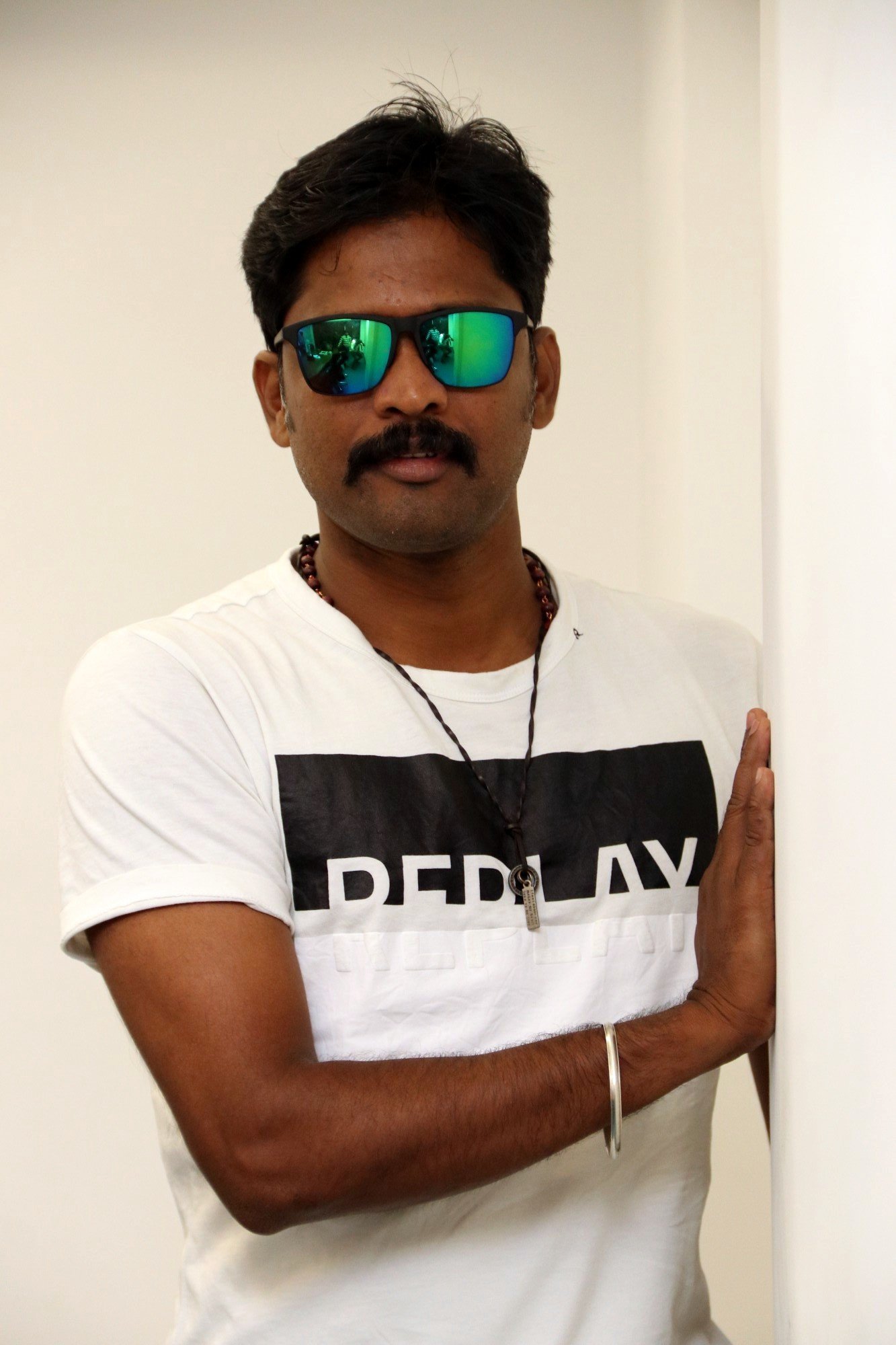 Actor Soundararaja at Oru Kanavu Pola Movie Press Show Photos | Picture 1484845