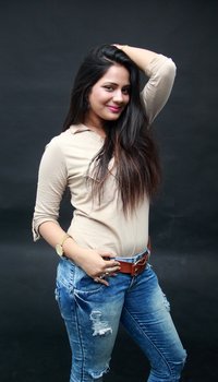 Actress Aishwarya Dutta Latest Photoshoot | Picture 1500780