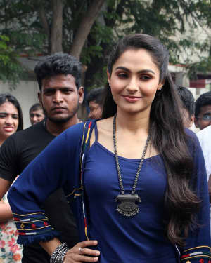 Andrea Jeremiah Launches 200th Max Fashion India Showroom Photos | Picture 1545640