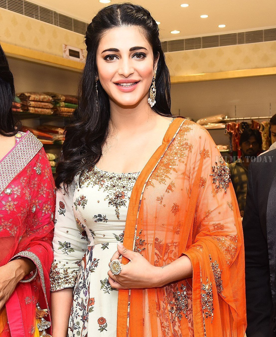 Actress Shruti Haasan launches Neeru's the First Flagship Family Store | Picture 1536184