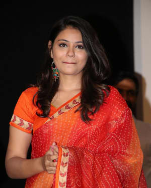 Monikha (Tamil Actress) - Nenjil Thunivirundhal Movie Press Meet Photos | Picture 1539137