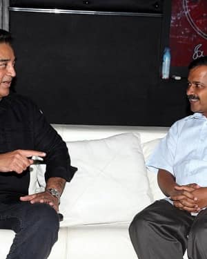 In Pics: Kamal Haasan meets Delhi's CM Arvind Kejriwal | Picture 1529350