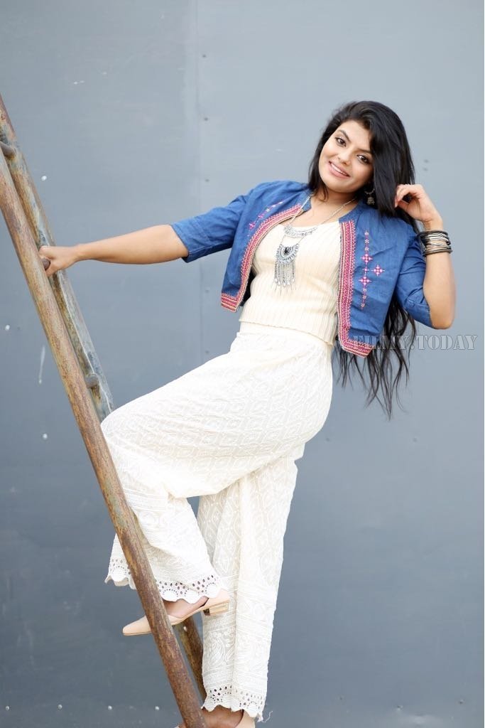 Actress Tejashree Jadhav Photoshoot Images | Picture 1575084