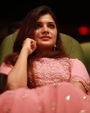 Aathmika - V4 MGR - SIVAJI Cinema Award 2018 Photos