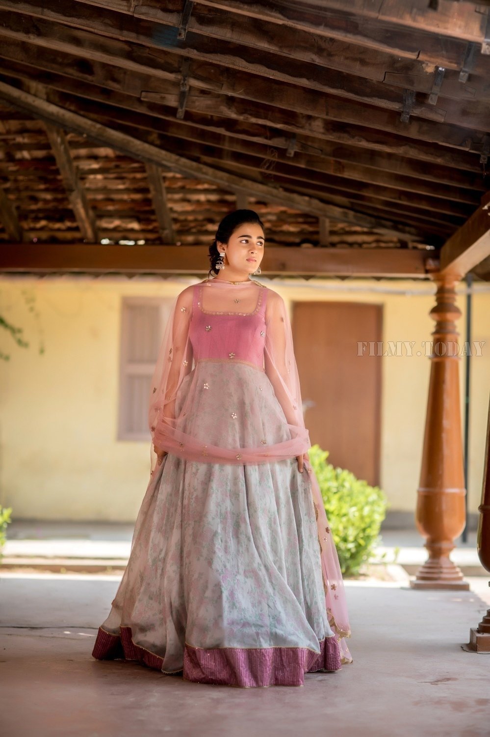 Actress Shalini Pandey Latest Photoshoot | Picture 1578589