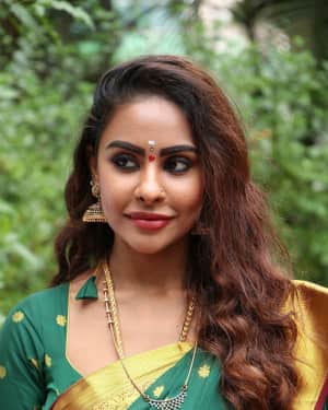 Actress Sri Reddy Press Meet Photos | Picture 1594771