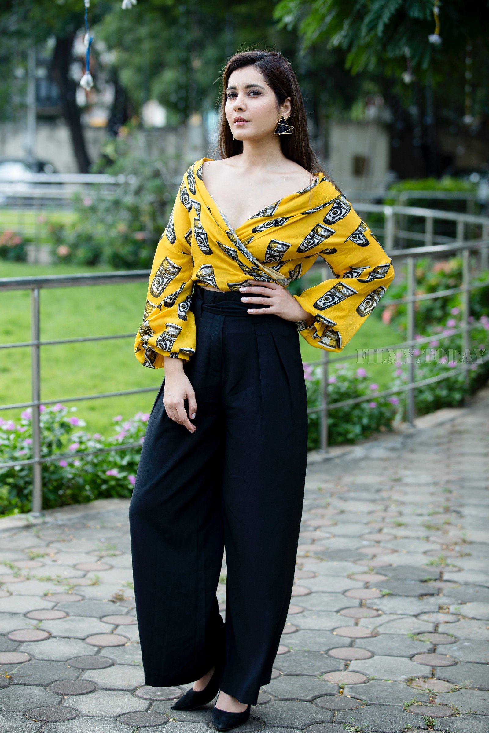 Raashi Khanna Latest Pictures | Picture 1617554
