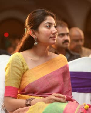 Sai Pallavi - Karu Movie Audio Launch Photos | Picture 1568604