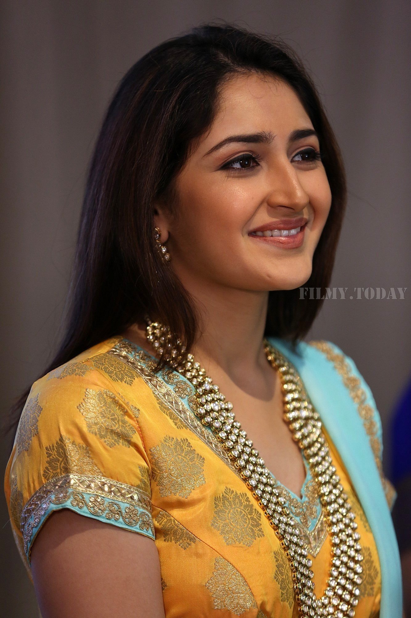 Actress Sayyeshaa Saigal Latest Photos | Picture 1584327