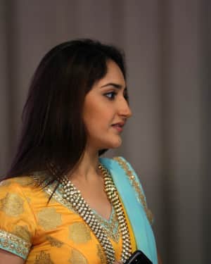 Actress Sayyeshaa Saigal Latest Photos | Picture 1584316