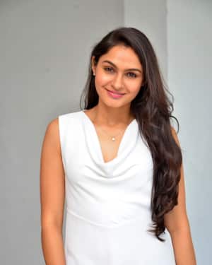 Actress Andrea Jeremiah Stills at Women’s Day Celebrations at Jeppiaar Engineering College | Picture 1570585