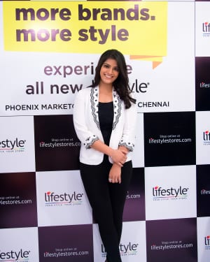 Actress Varalaxmi Sarathkumar Stills at Lifestyle Event | Picture 1582542