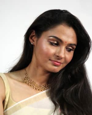 Andrea Jeremiah - Vada Chennai Movie Press Meet Photos | Picture 1604014