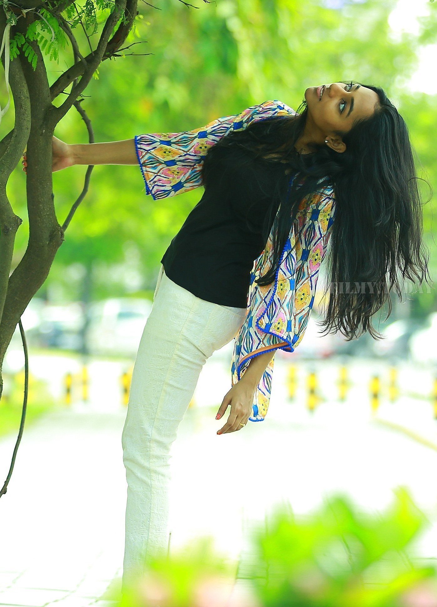 Actress Santhi Balachandran Latest Photoshoot | Picture 1551147