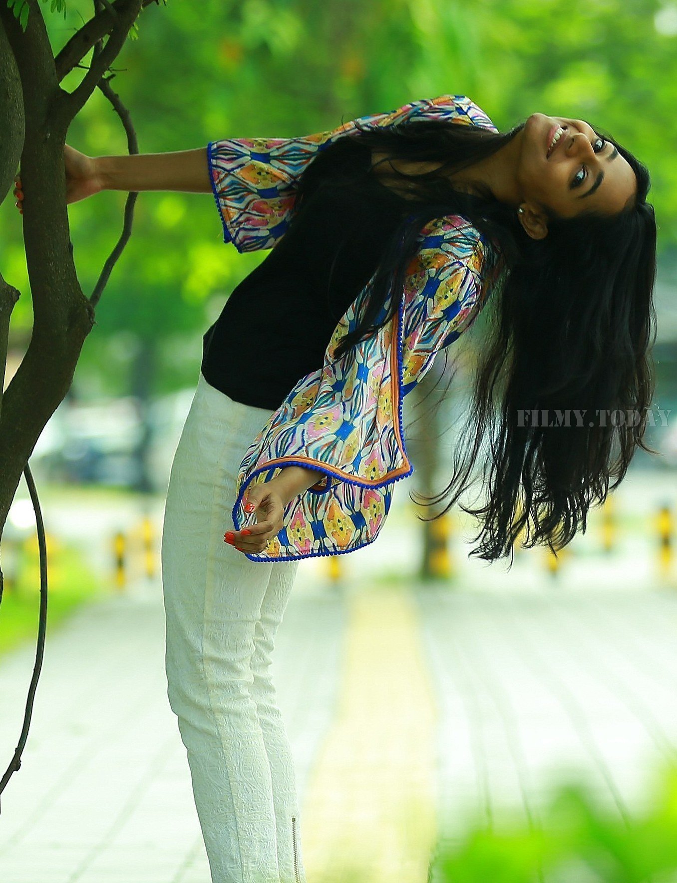 Actress Santhi Balachandran Latest Photoshoot | Picture 1551146