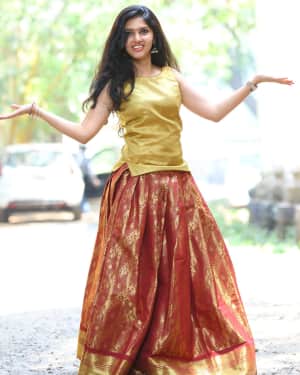 Actress Gayathri Suresh Portfolio Photoshoot | Picture 1525592