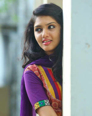 Actress Gayathri Suresh Portfolio Photoshoot | Picture 1525597