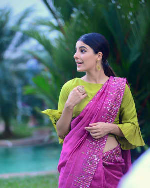 Actress Isha Talwar Unseen Photoshoot | Picture 1528130