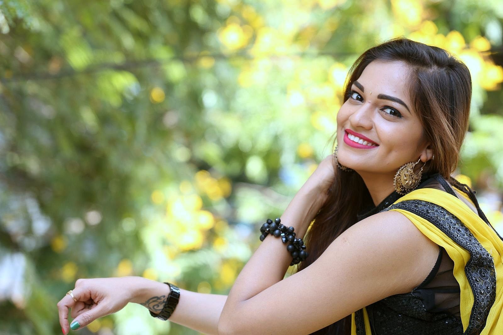 Actress Aswini Hot in Yellow Saree Photos | Picture 1491857