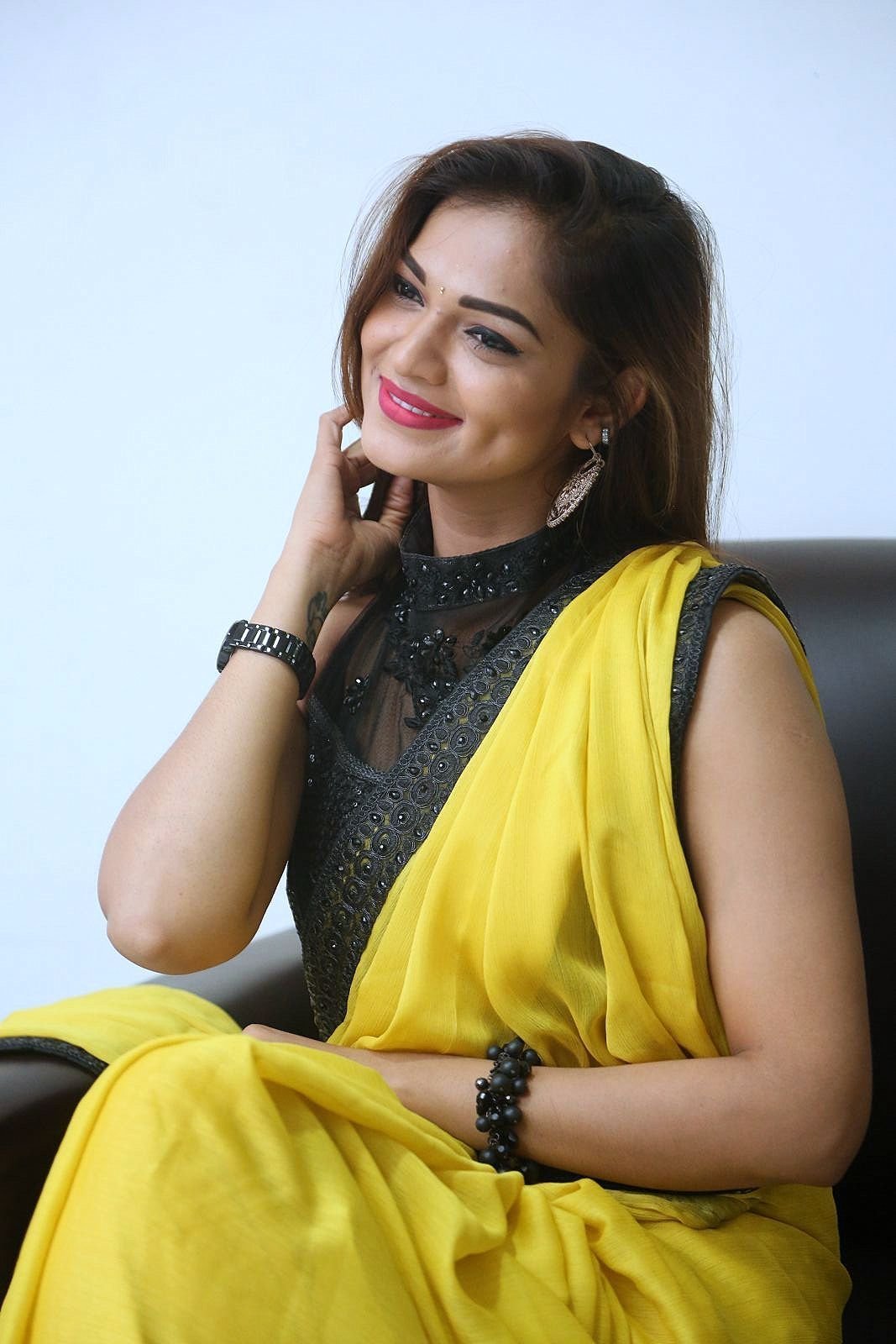 Actress Aswini Hot in Yellow Saree Photos | Picture 1491834